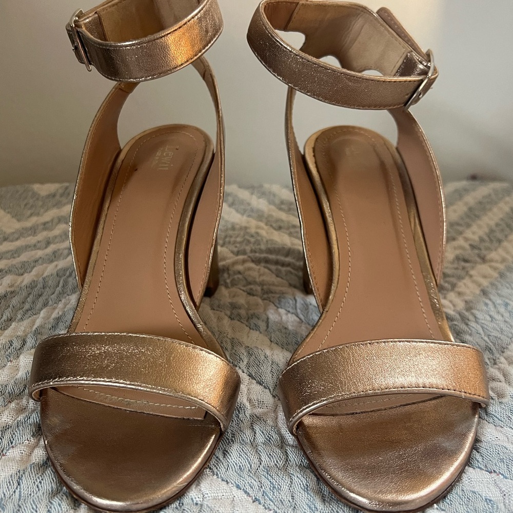 Rosé Gold Women's Sandals - Picture 4 of 8